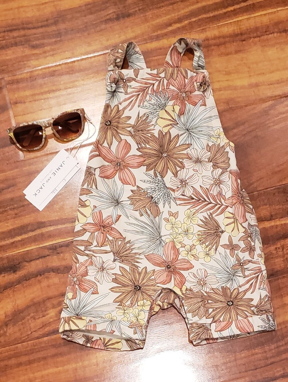 Janie and Jack NWT/EUC 18-24 tropical floral shortall and sunglasses